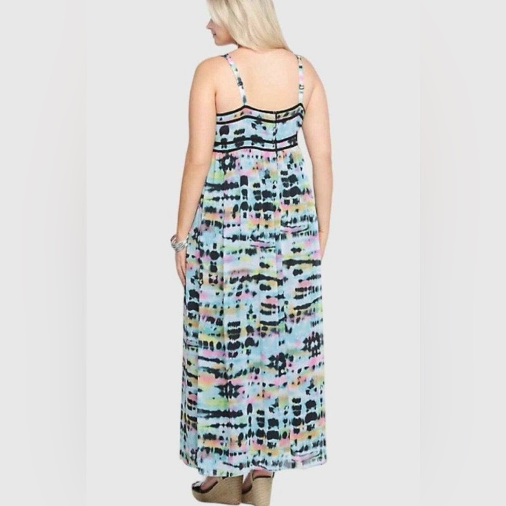 TORRID - Tie-dye Maxi Dress w/ tank straps & black piping